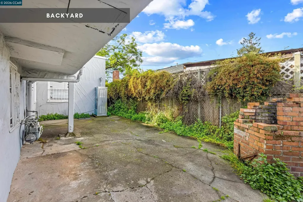 2353 82nd Avenue Oakland CA 94605