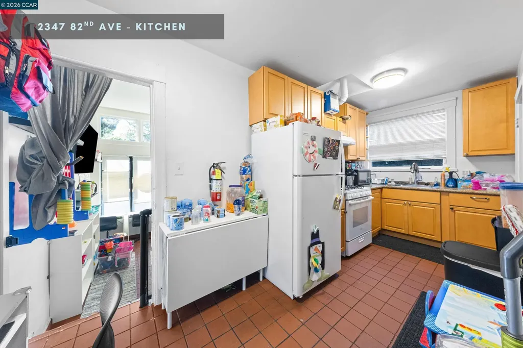 2353 82nd Avenue Oakland CA 94605
