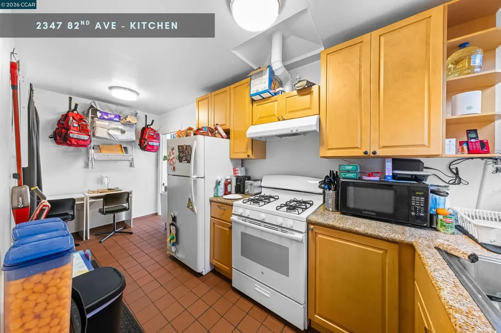 2353 82nd Avenue Oakland CA 94605