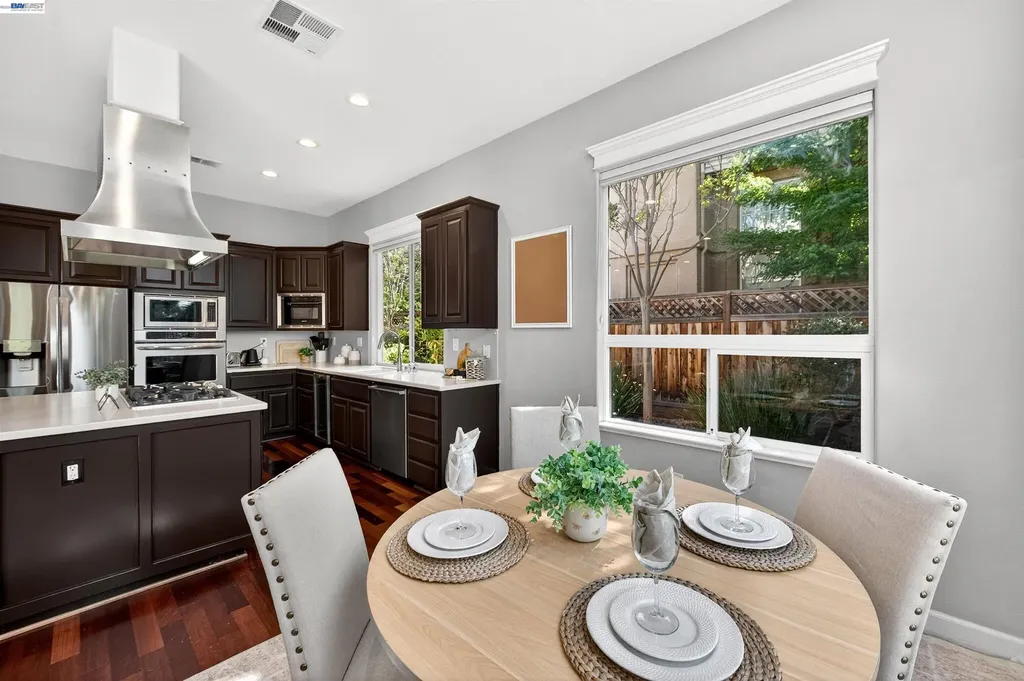 558 Montori Court Pleasanton CA 94566