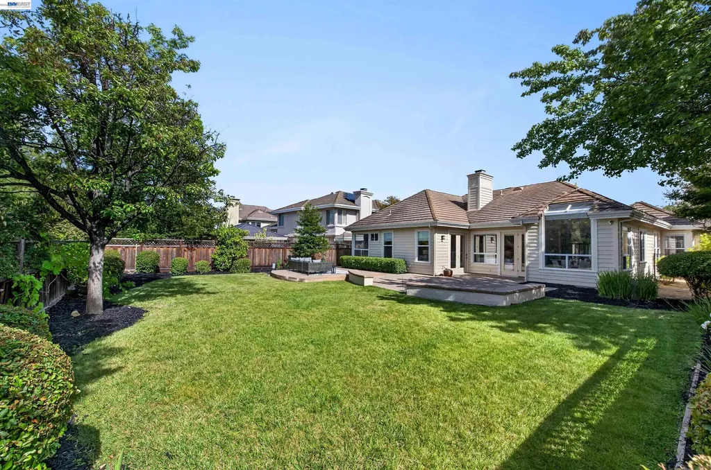 558 Montori Court Pleasanton CA 94566
