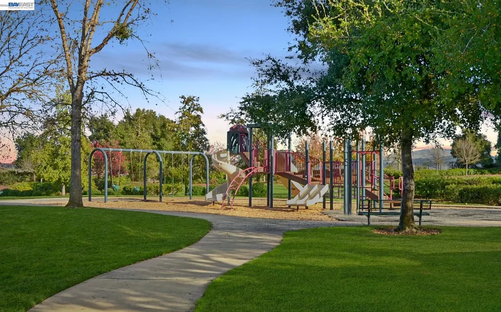 558 Montori Court Pleasanton CA 94566