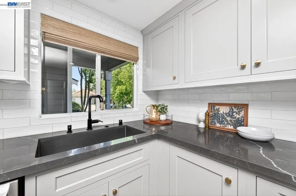 308 Mulqueeney Street Livermore CA 94550