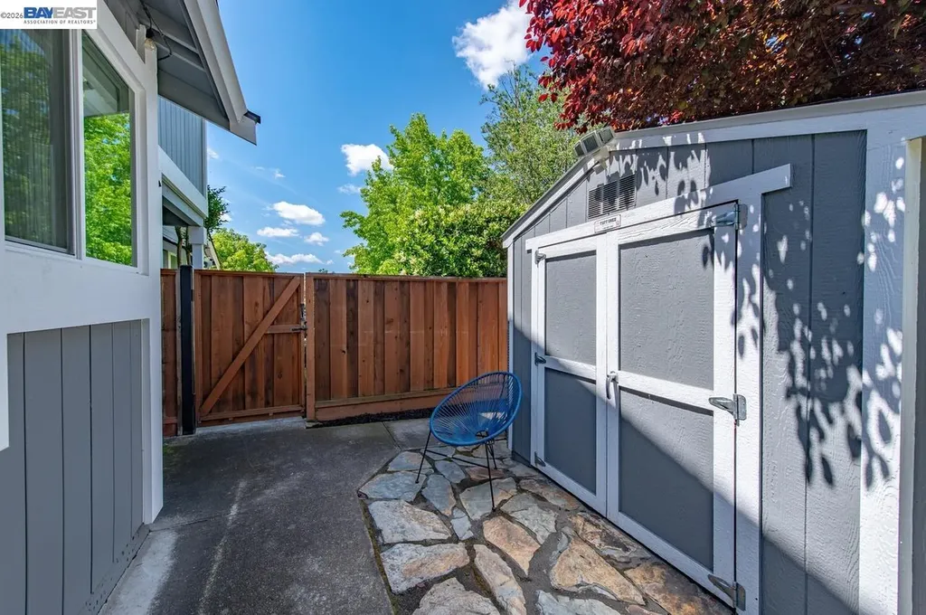 308 Mulqueeney Street Livermore CA 94550