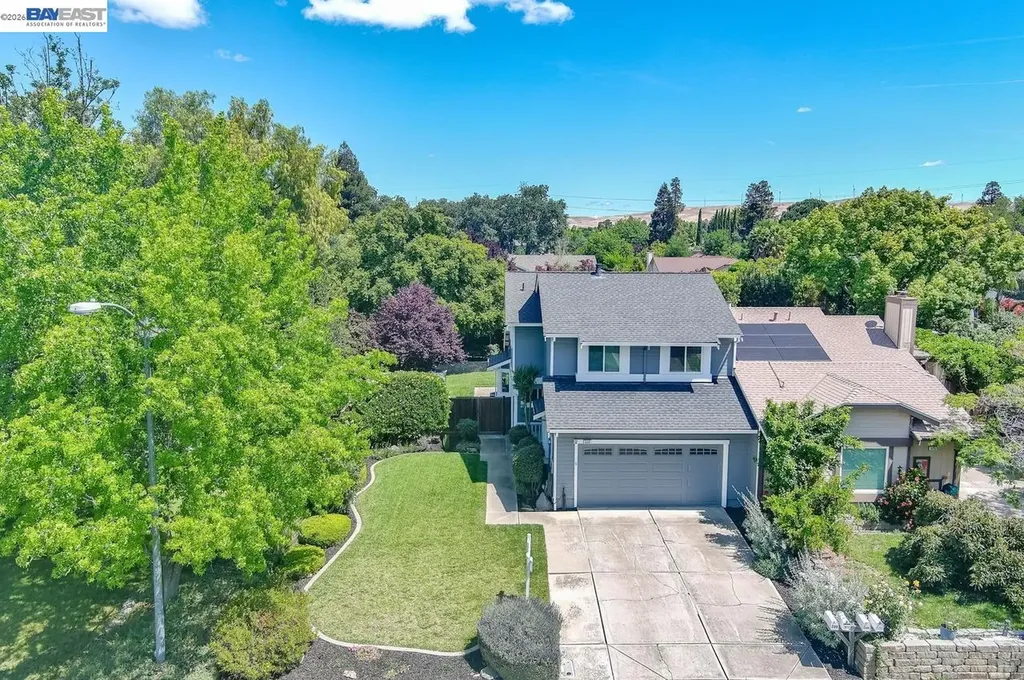 308 Mulqueeney Street Livermore CA 94550