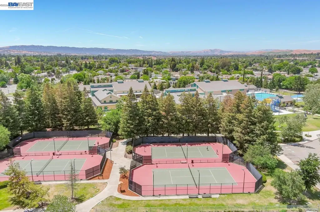 308 Mulqueeney Street Livermore CA 94550
