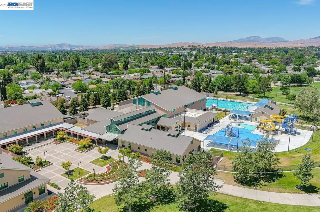308 Mulqueeney Street Livermore CA 94550