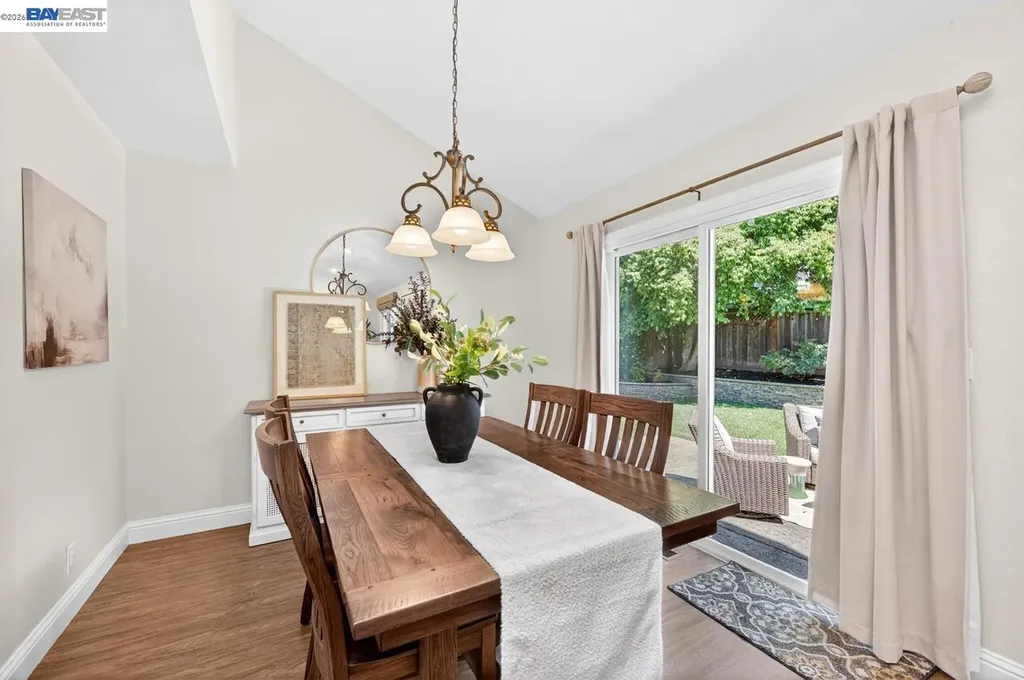 308 Mulqueeney Street Livermore CA 94550