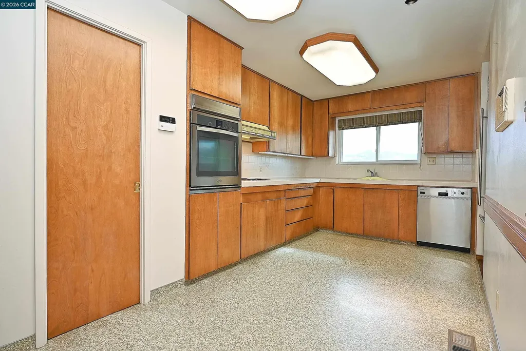 2476 Diane Drive El Sobrante CA 94803