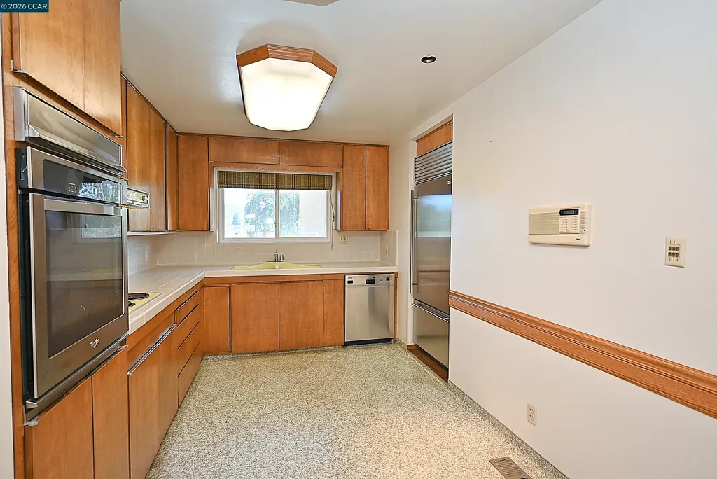 2476 Diane Drive El Sobrante CA 94803