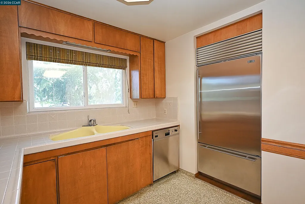 2476 Diane Drive El Sobrante CA 94803