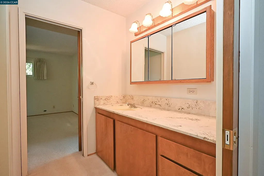 2476 Diane Drive El Sobrante CA 94803