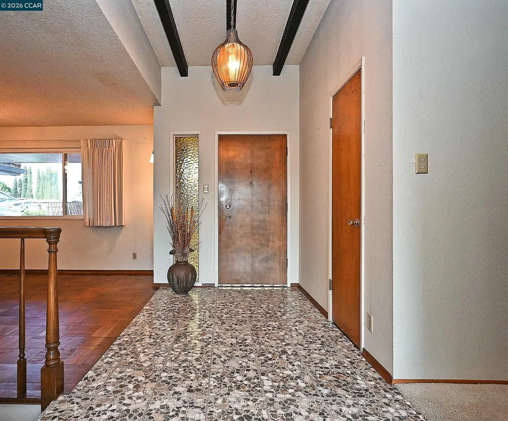 2476 Diane Drive El Sobrante CA 94803