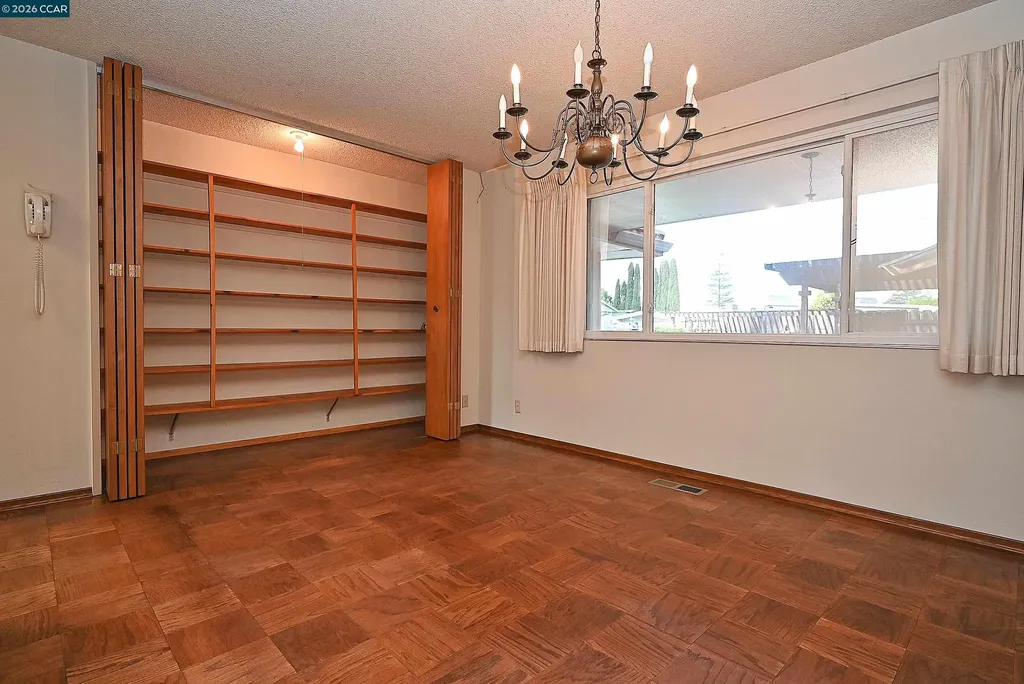 2476 Diane Drive El Sobrante CA 94803