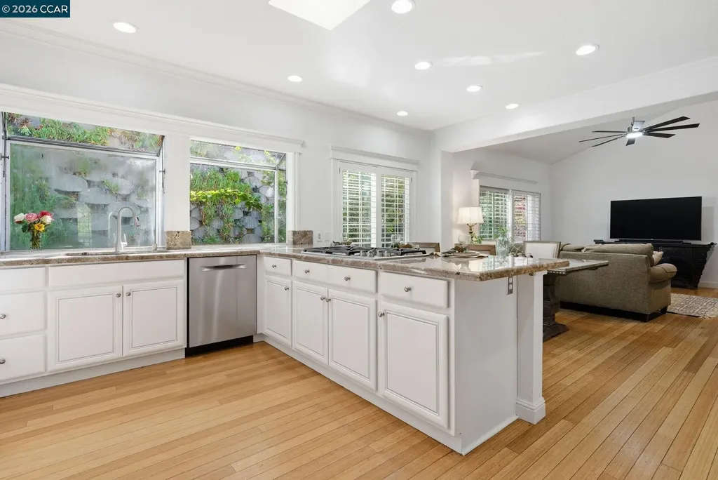 100 Sky Ranch Lane Pleasant Hill CA 94523