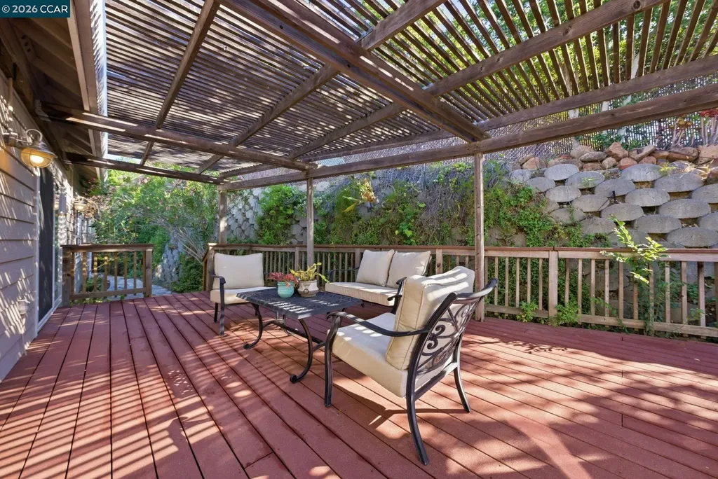 100 Sky Ranch Lane Pleasant Hill CA 94523