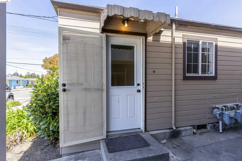 1114 57th Street Richmond CA 94804