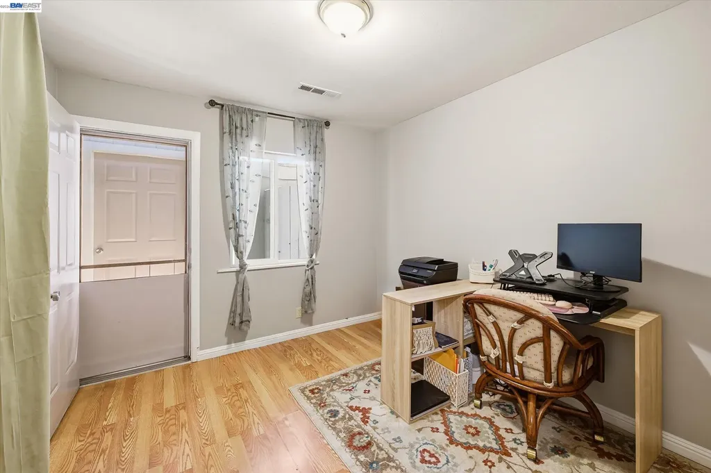 442 James Street Livermore CA 94551