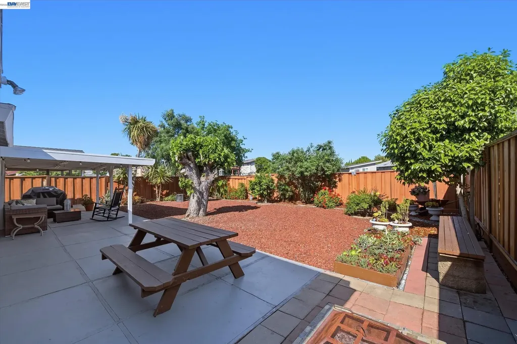 442 James Street Livermore CA 94551