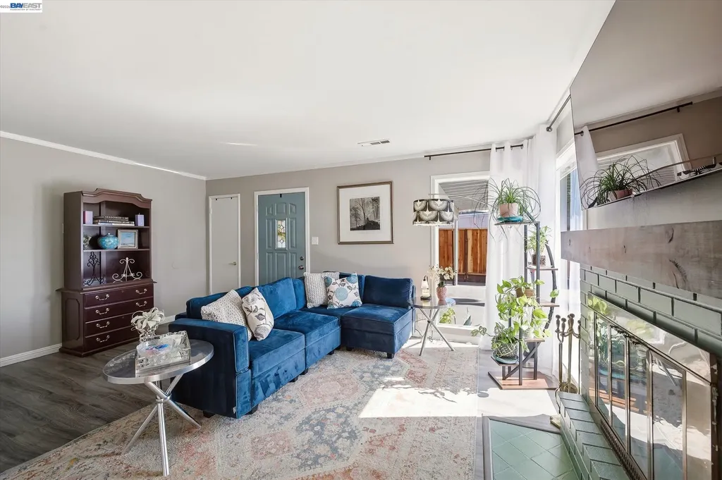 442 James Street Livermore CA 94551