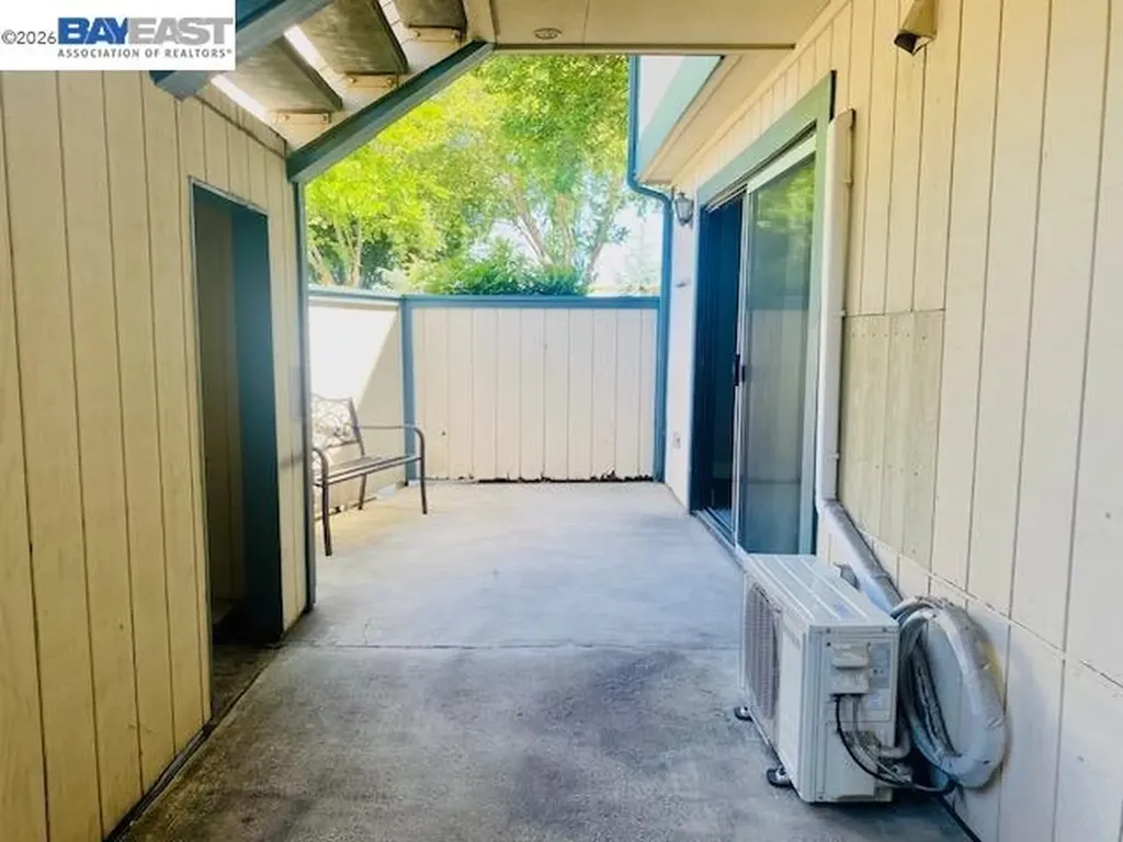 2500 Copa Del Oro Drive Union City CA 94587