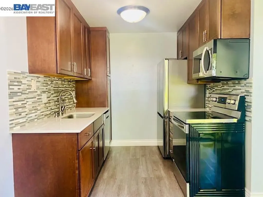 2500 Copa Del Oro Drive Union City CA 94587