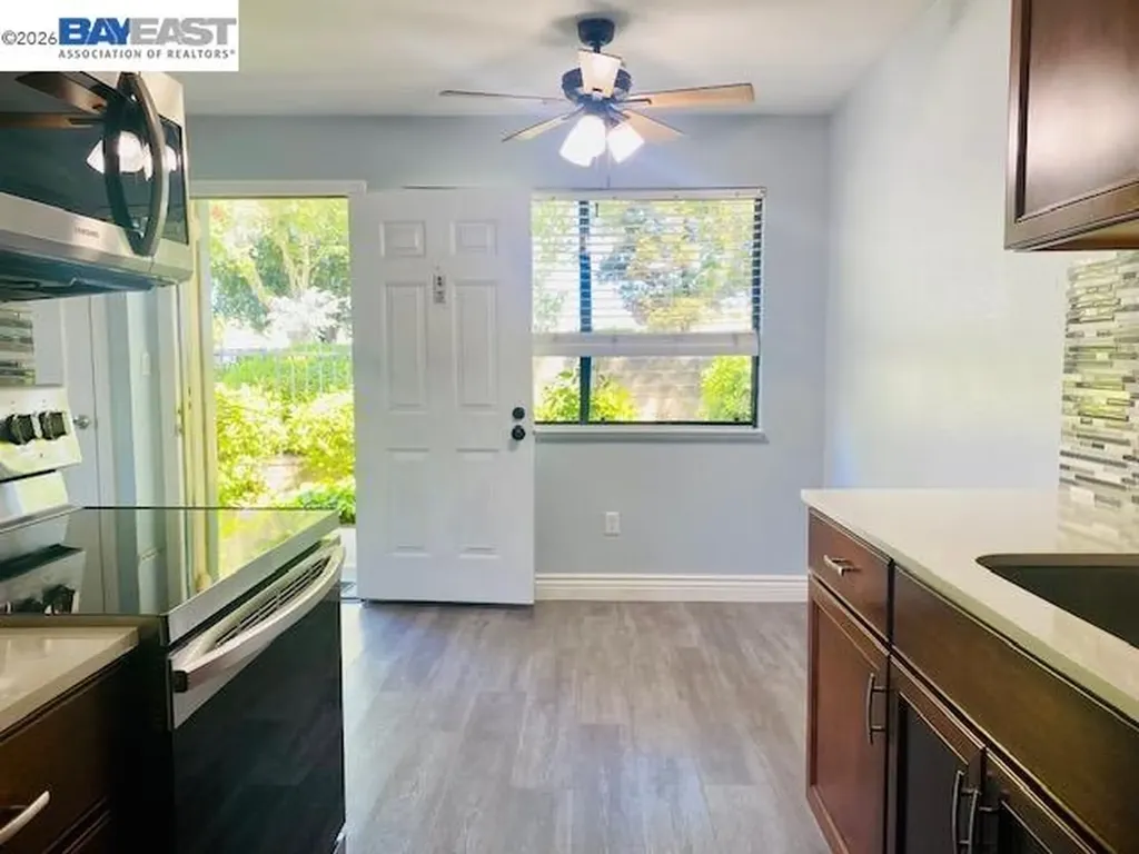 2500 Copa Del Oro Drive Union City CA 94587