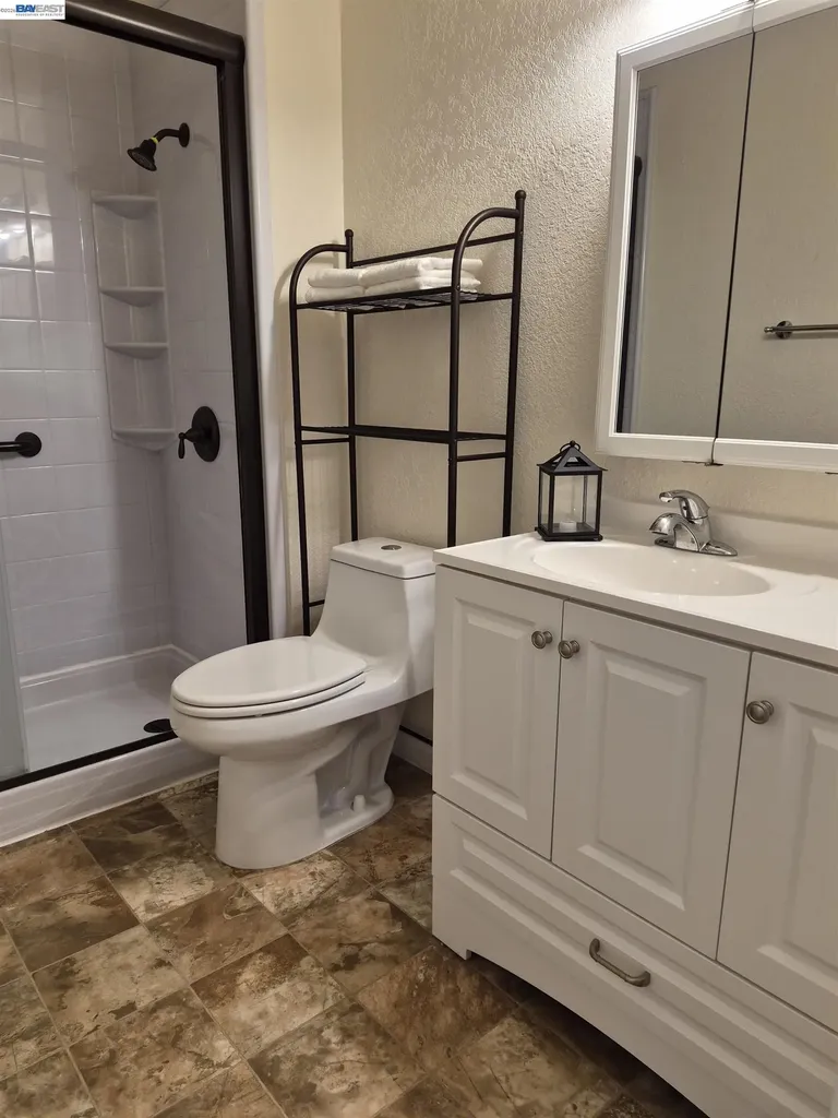 20980 Birch Hayward CA 94541