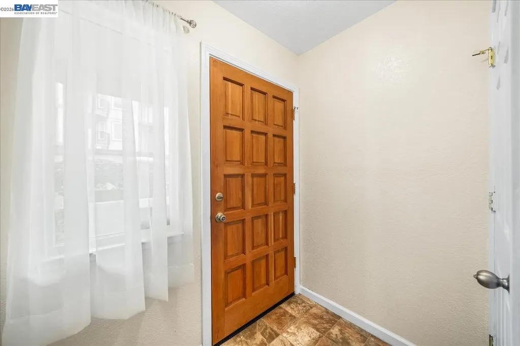 20980 Birch Hayward CA 94541