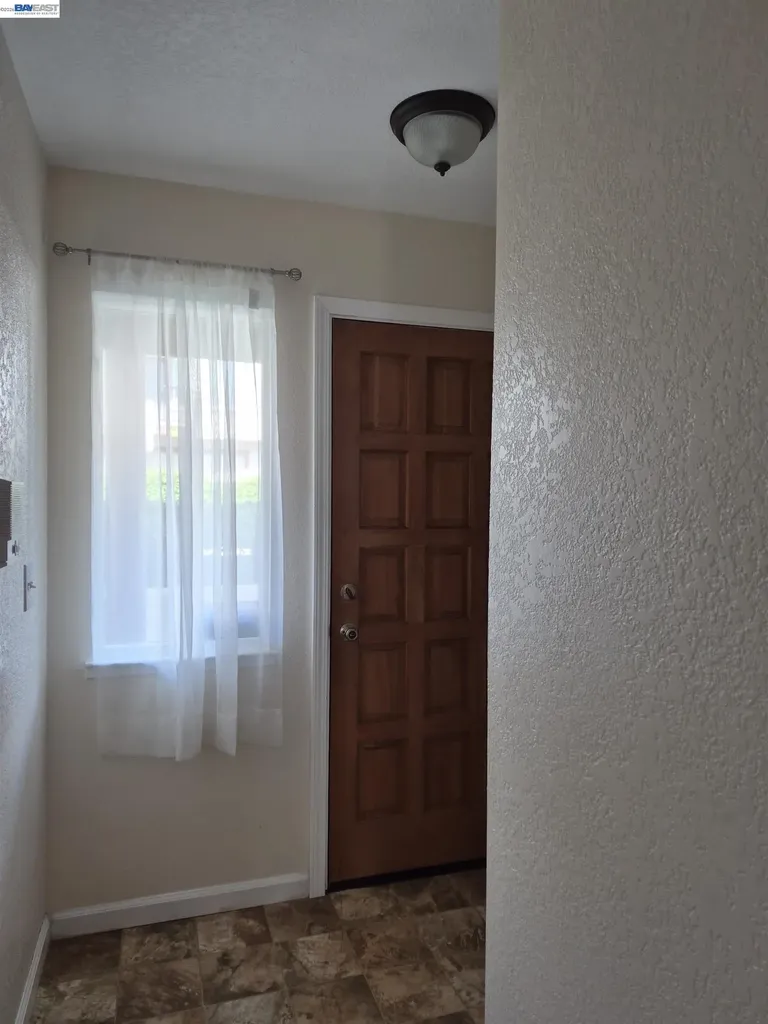 20980 Birch Hayward CA 94541