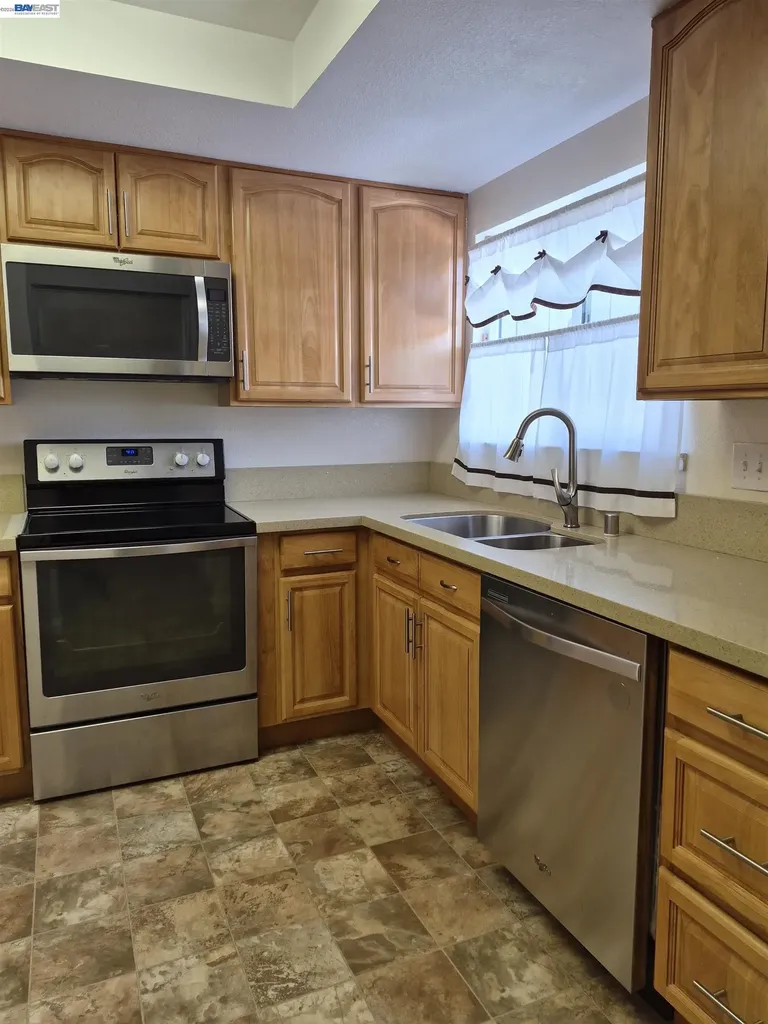 20980 Birch Hayward CA 94541