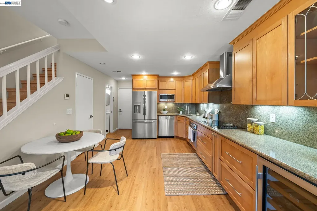 305 Rock Creek Way Pleasant Hill CA 94523