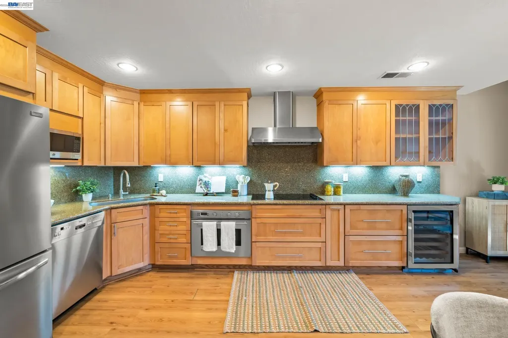 305 Rock Creek Way Pleasant Hill CA 94523