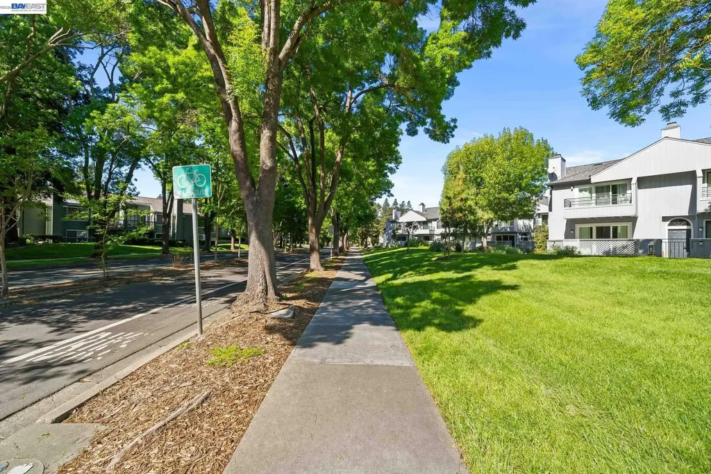 305 Rock Creek Way Pleasant Hill CA 94523