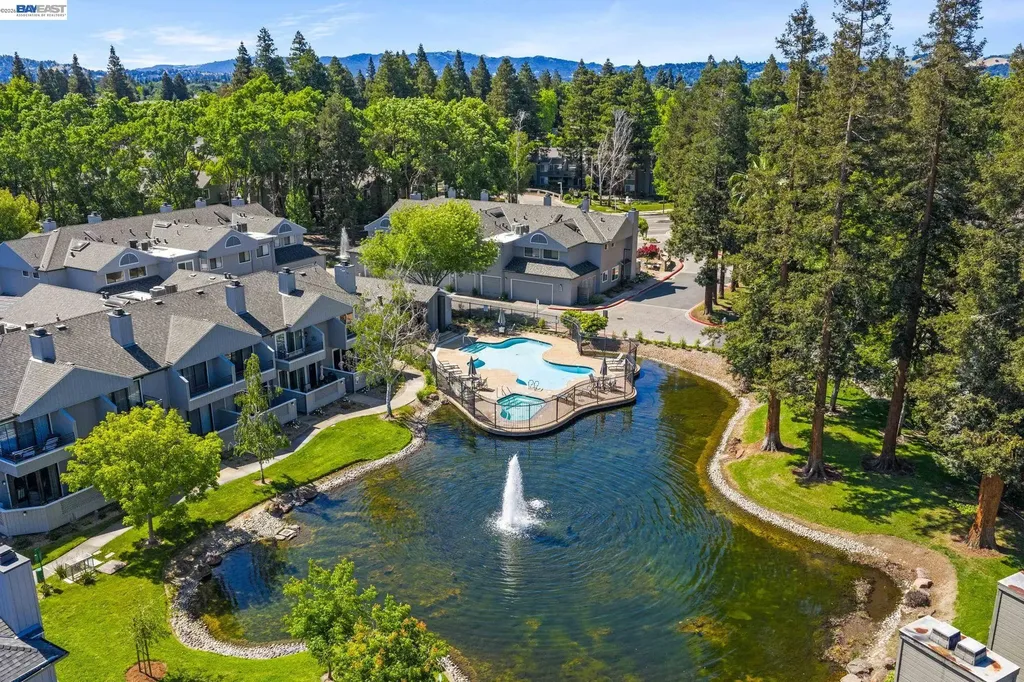 305 Rock Creek Way Pleasant Hill CA 94523