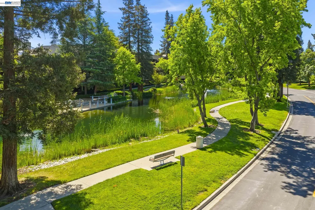 305 Rock Creek Way Pleasant Hill CA 94523