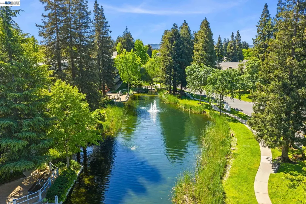 305 Rock Creek Way Pleasant Hill CA 94523