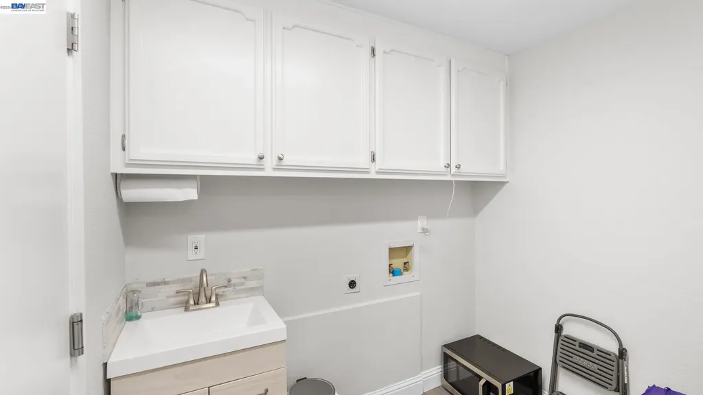 1090 Saint Andrews Drive Discovery Bay CA 94505