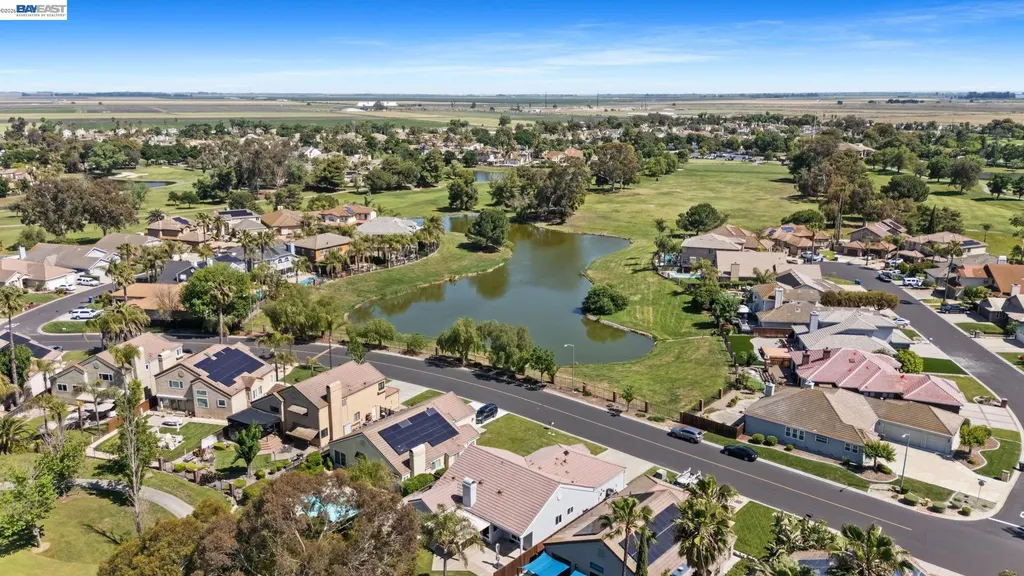 1090 Saint Andrews Drive Discovery Bay CA 94505