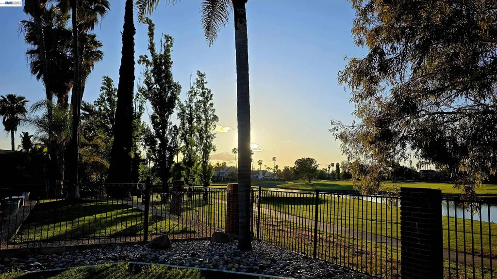 1090 Saint Andrews Drive Discovery Bay CA 94505