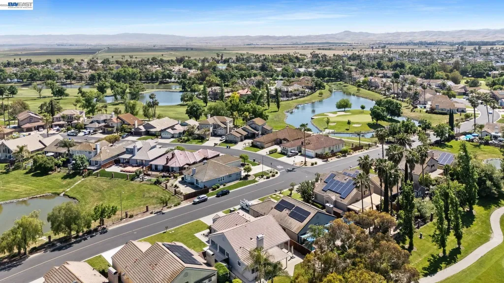 1090 Saint Andrews Drive Discovery Bay CA 94505