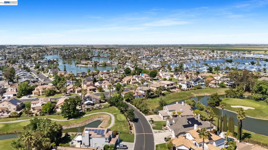 1090 Saint Andrews Drive Discovery Bay CA 94505