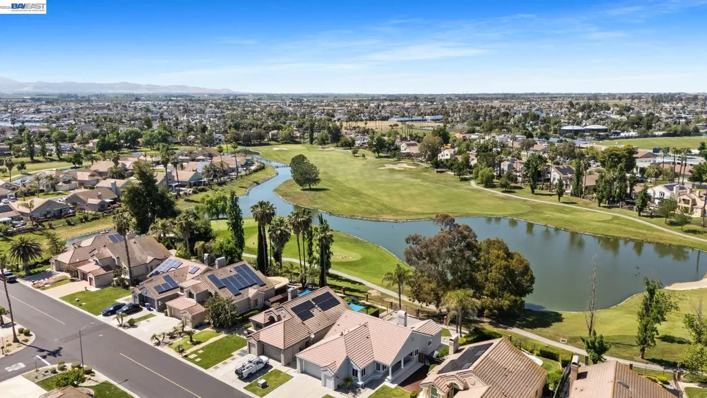1090 Saint Andrews Drive Discovery Bay CA 94505