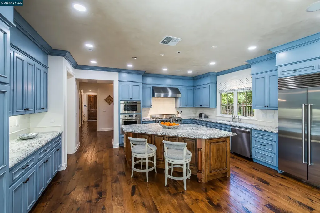 53 Hidden Oaks Drive Lafayette CA 94549