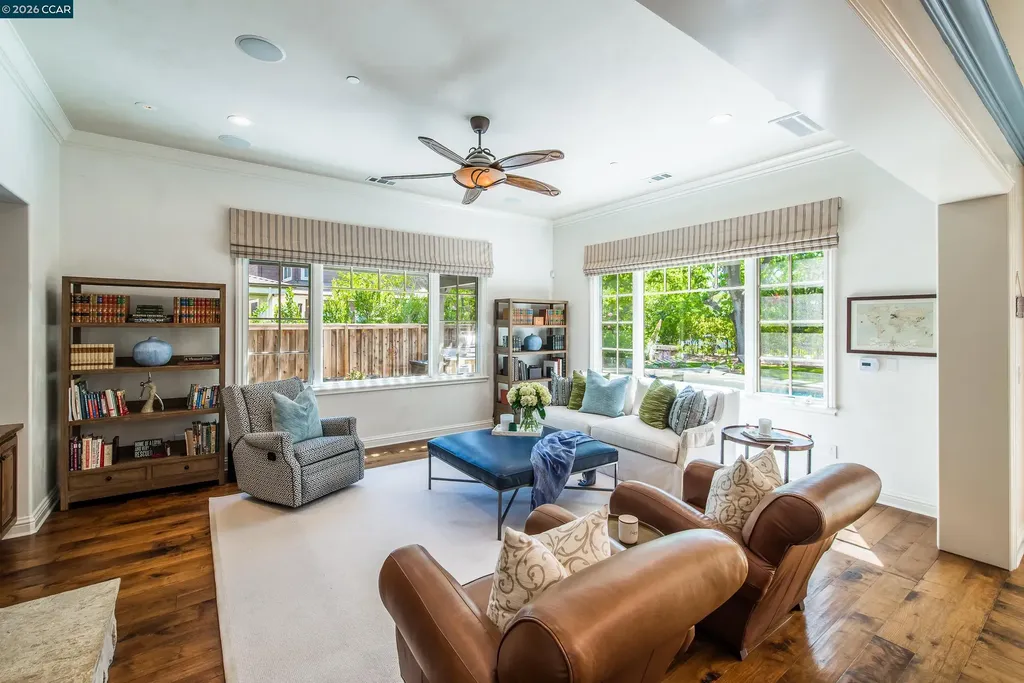 53 Hidden Oaks Drive Lafayette CA 94549