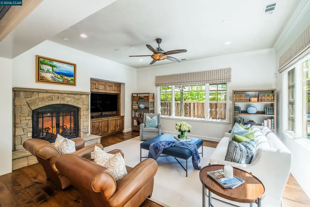 53 Hidden Oaks Drive Lafayette CA 94549