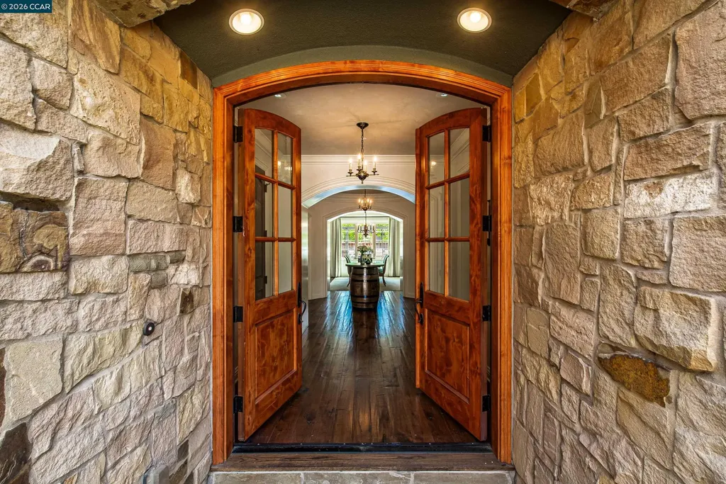 53 Hidden Oaks Drive Lafayette CA 94549
