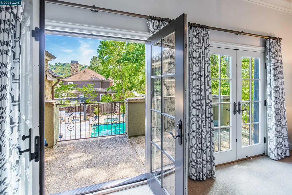 53 Hidden Oaks Drive Lafayette CA 94549