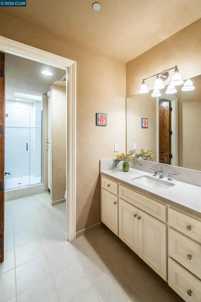 53 Hidden Oaks Drive Lafayette CA 94549