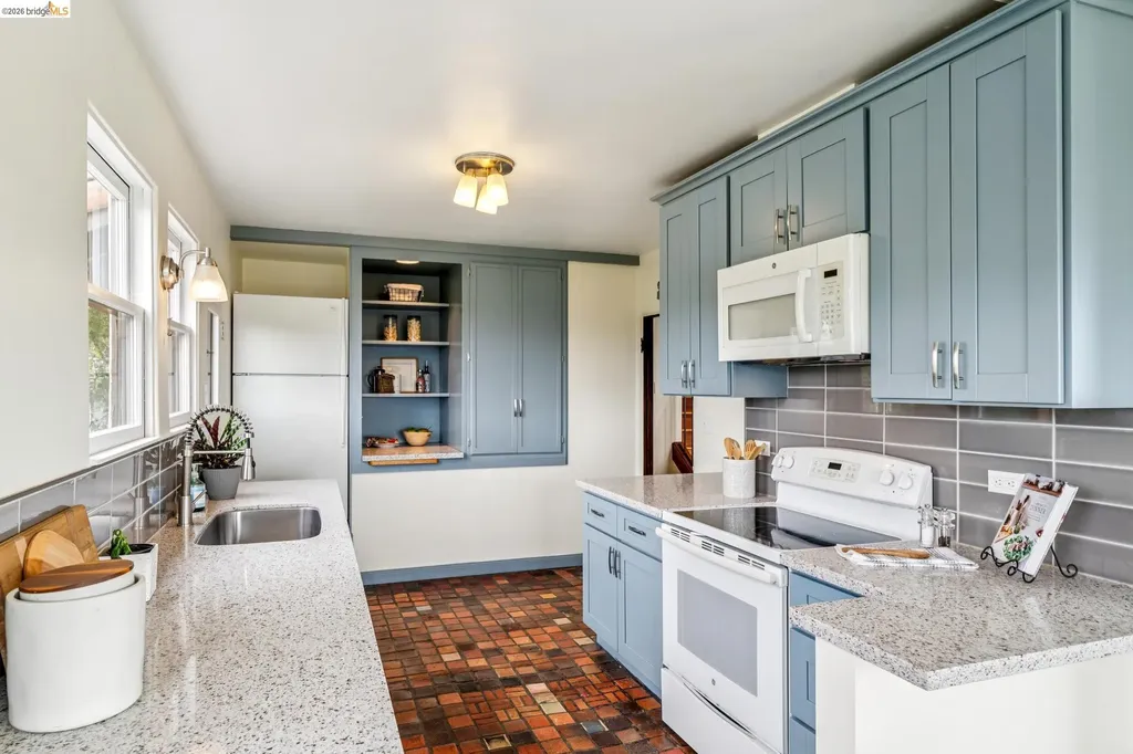 784 Cragmont Avenue Berkeley CA 94708